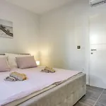 Adria 2 By Guide * Porec